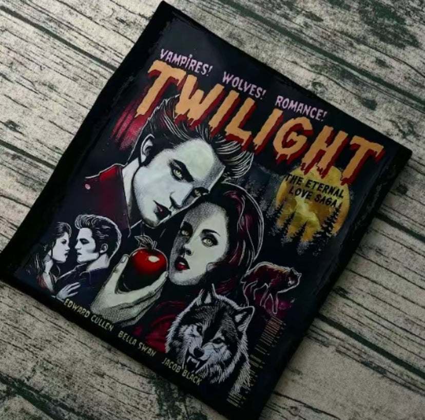 Twilight Shirt Limited Vintage Unisex T-Shirt / Hoodie / Sweatshirt